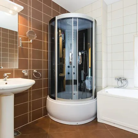 In Bregi With Sauna * Breza