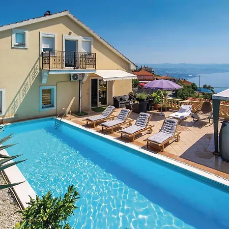 In Bregi With Sauna Holiday home