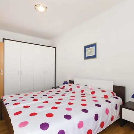 Beautiful In Bregi With Sauna Holiday home *