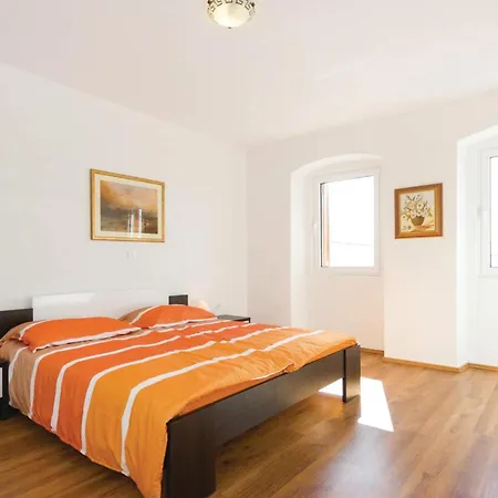 In Bregi With Sauna *