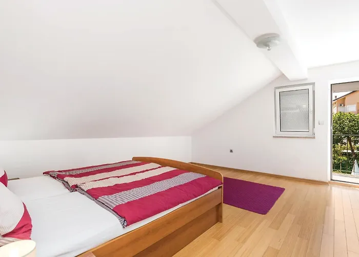 펜션 In Bregi With Sauna *