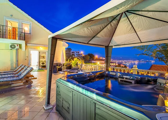 In Bregi With Sauna Breza